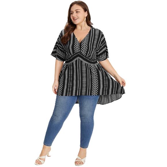 Size 14 - 16  • 1X • BloomChic  Aztec Print  • Bandana Print High Low Hem Blouse - Picture 4 of 9